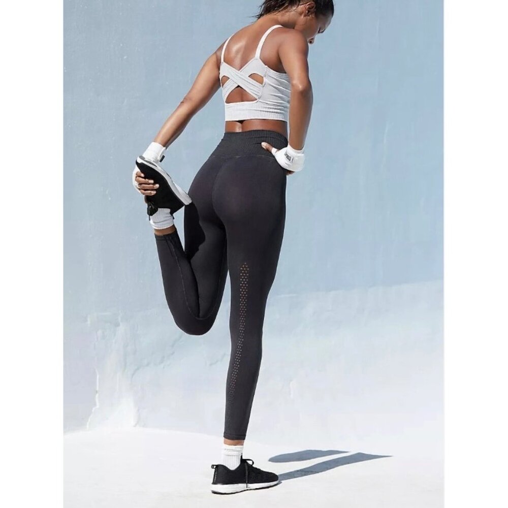Free People Movement Good Karma Legging Washed Black  XS